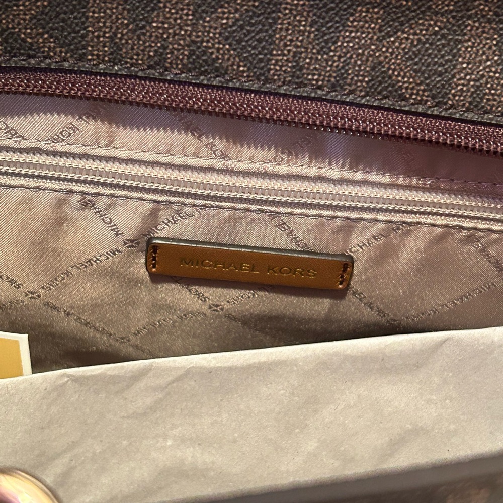 Michael Kors purse